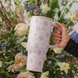 HydroJug Traveler tumbler in Wildrose floral design 40 oz